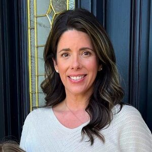 Meet your Posher, Lanie